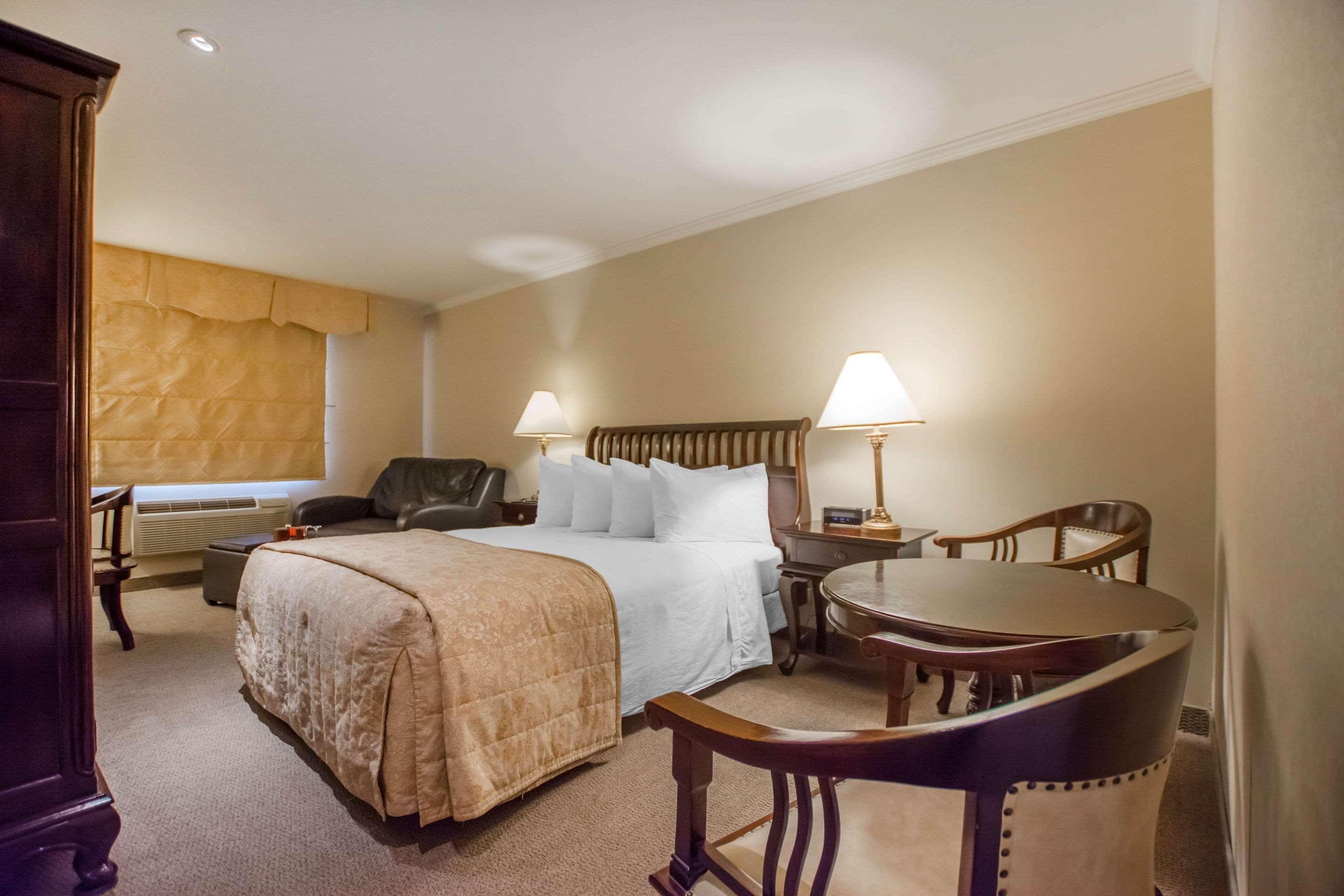 St Christophe Hotel & Spa, Ascend Hotel Collection Granby Extérieur photo